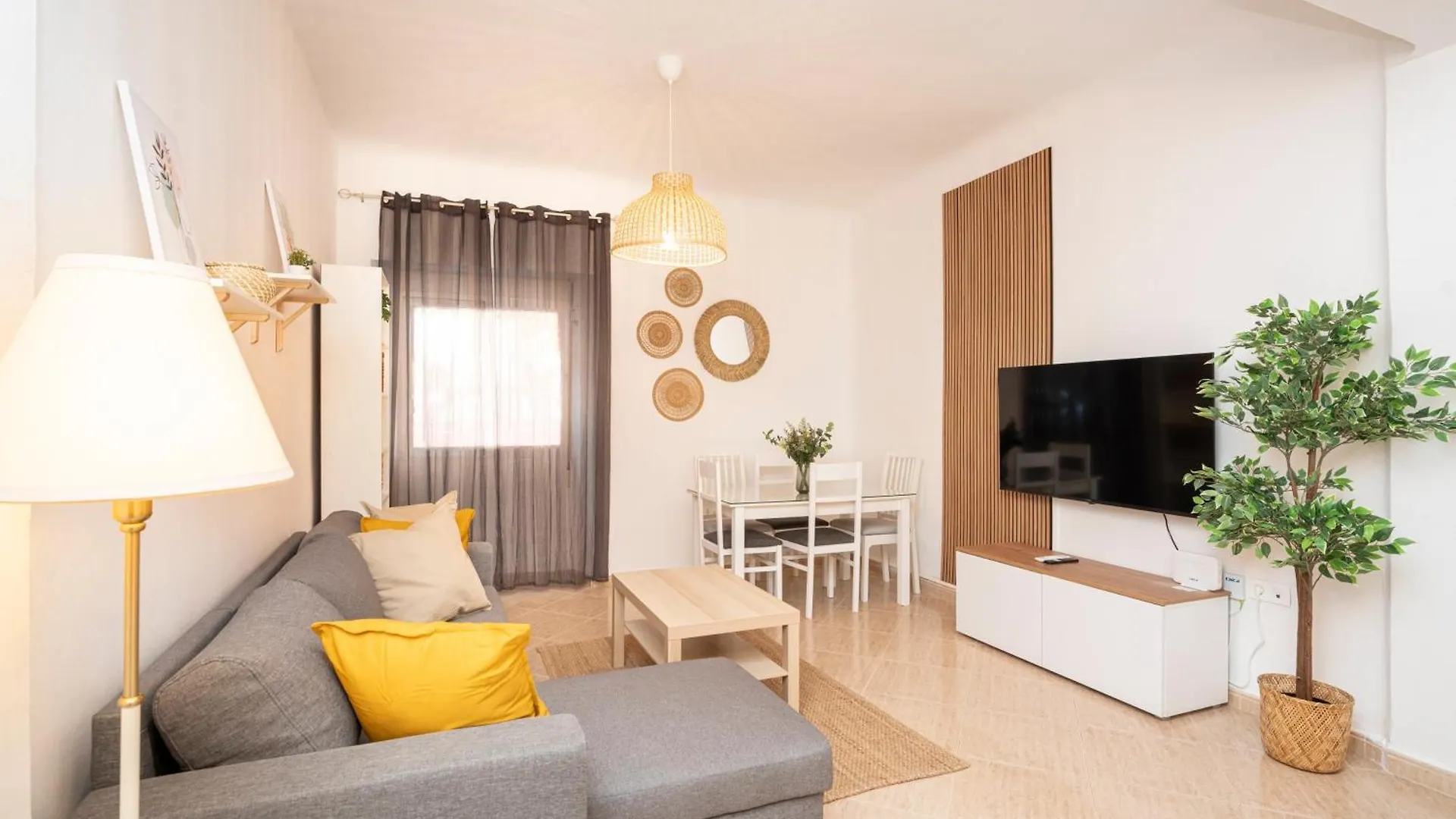 Encanto Nazari, By Daimar Granada Apartment